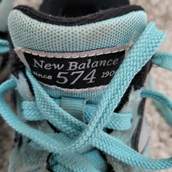 New Balance shoes - Picture 6 of 6